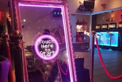 rent magic mirror in kochi
